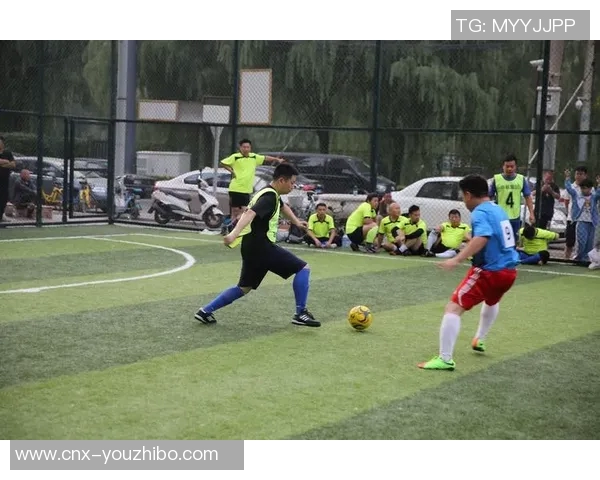 B2B足球：如何通过商业合作推动足球产业的创新与发展